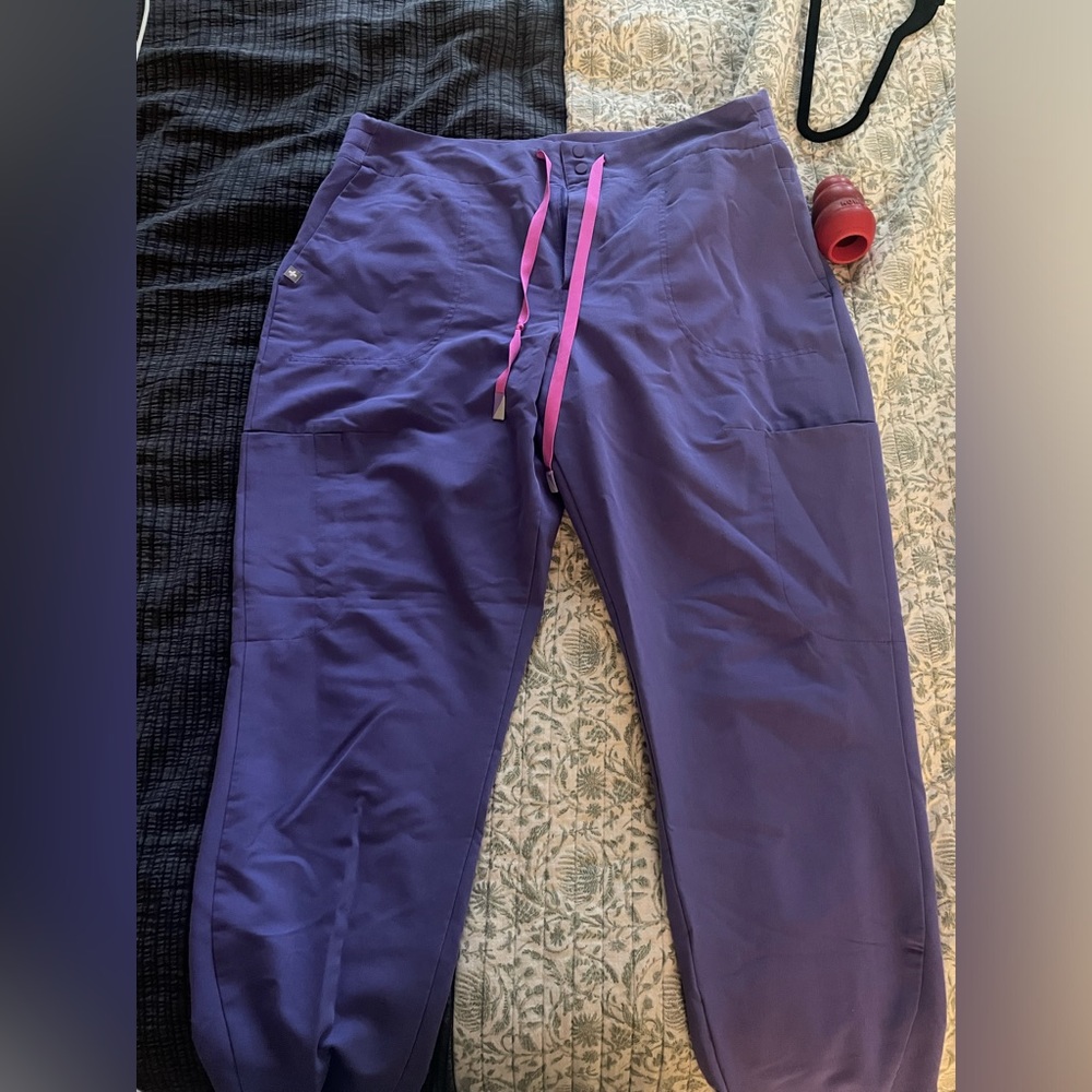 FIGS JOGGER SCRUB PANTS 💜